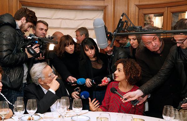 2016年11月3日，法国巴黎，莱拉·斯利马尼在获2016年龚古尔文学奖后接受采访。