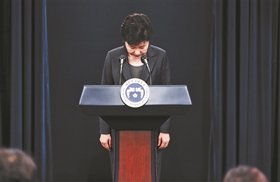 就“干政门”事件，朴槿惠愿接受调查